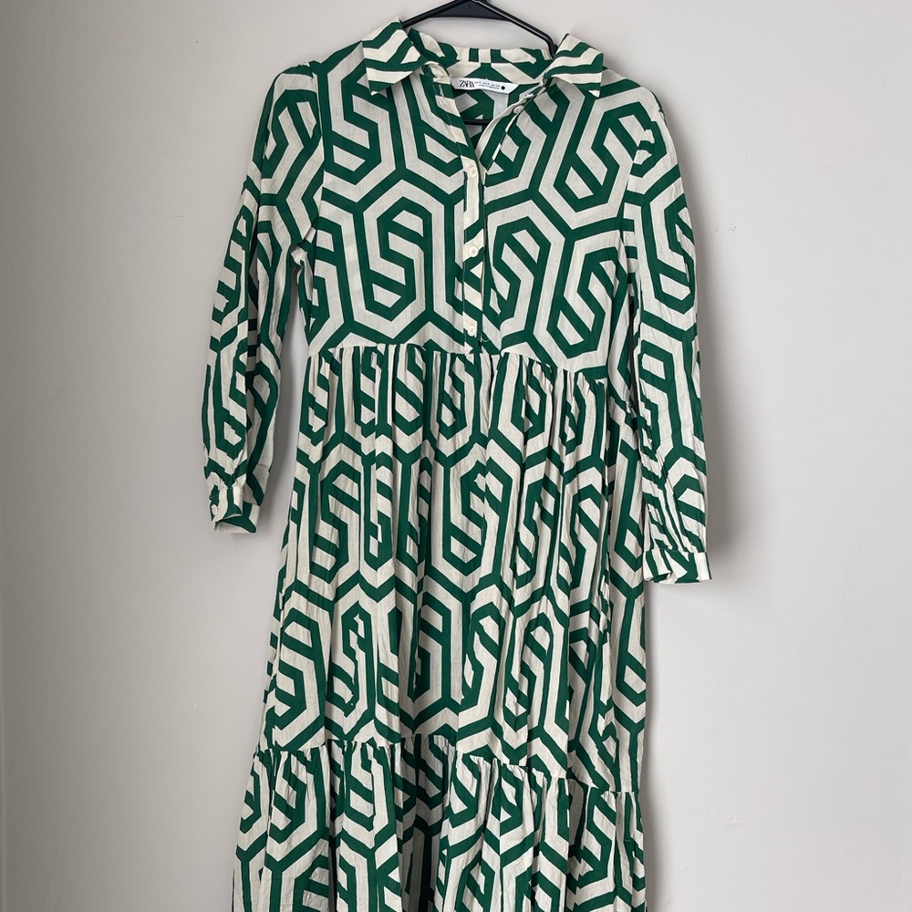 Green Geometric Patterned Dress